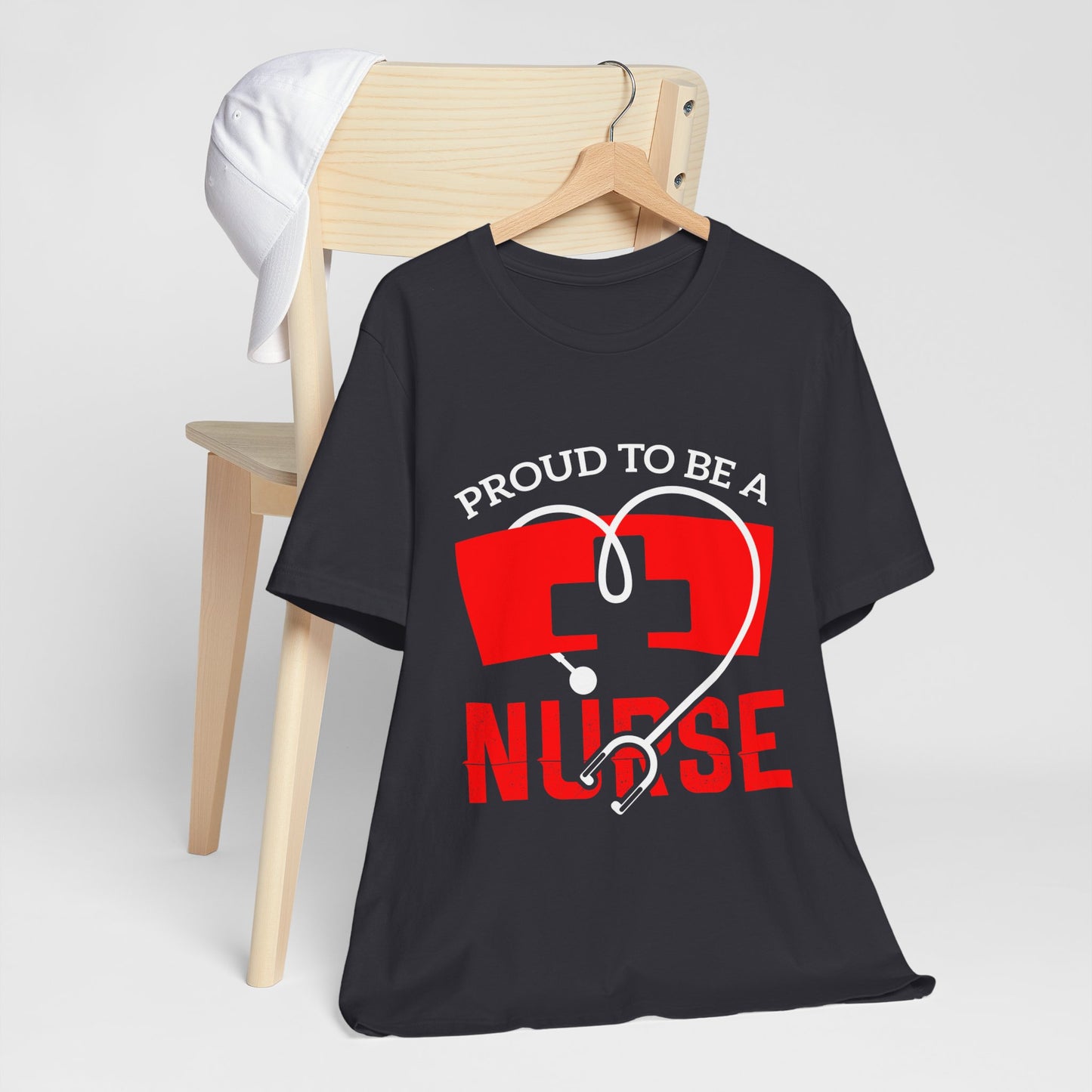 Fier d’être un tee-shirt unisexe infirmière