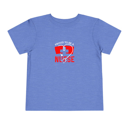 Fier d’être une infirmière T-shirt pour tout-petits 