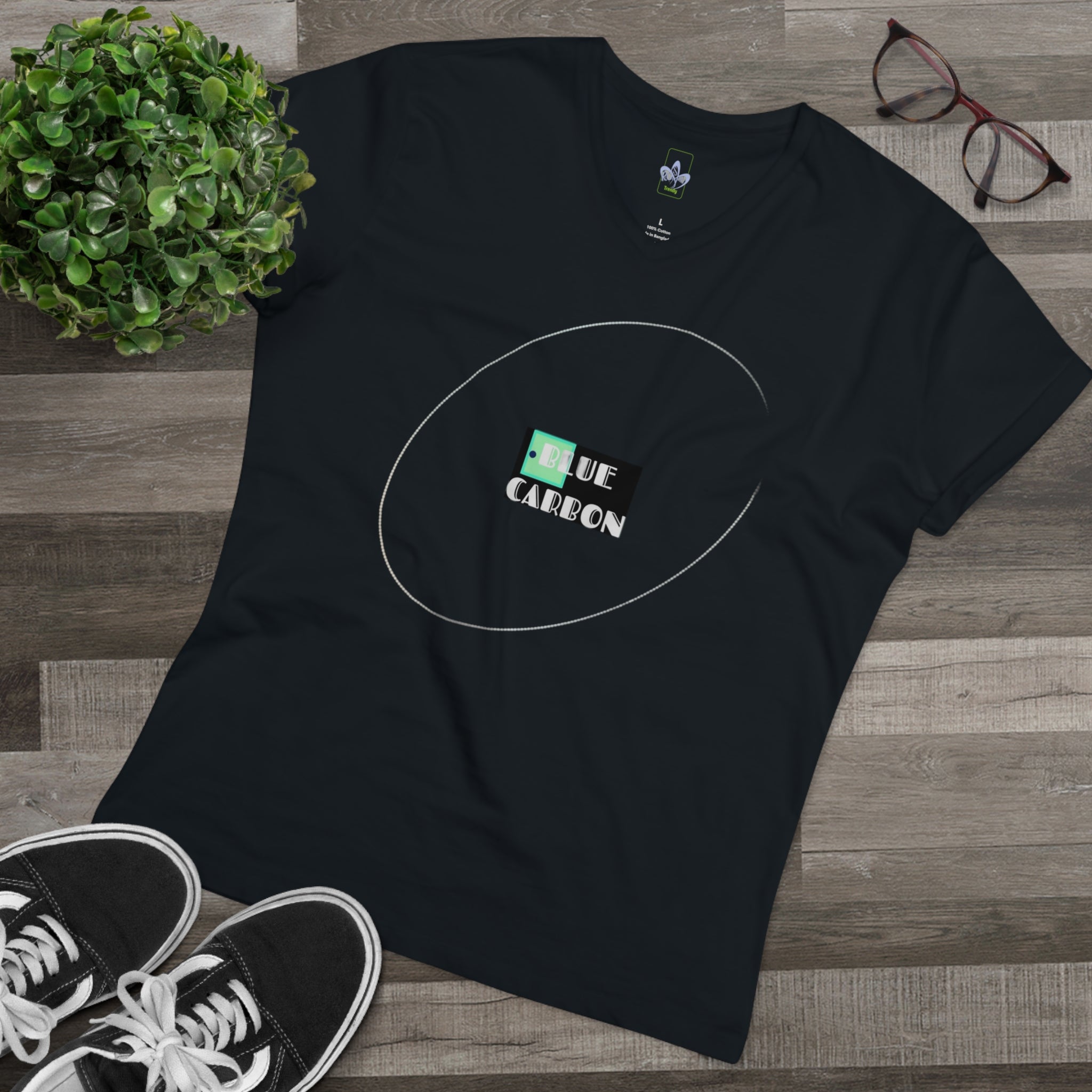 Men’s Presenter V-neck