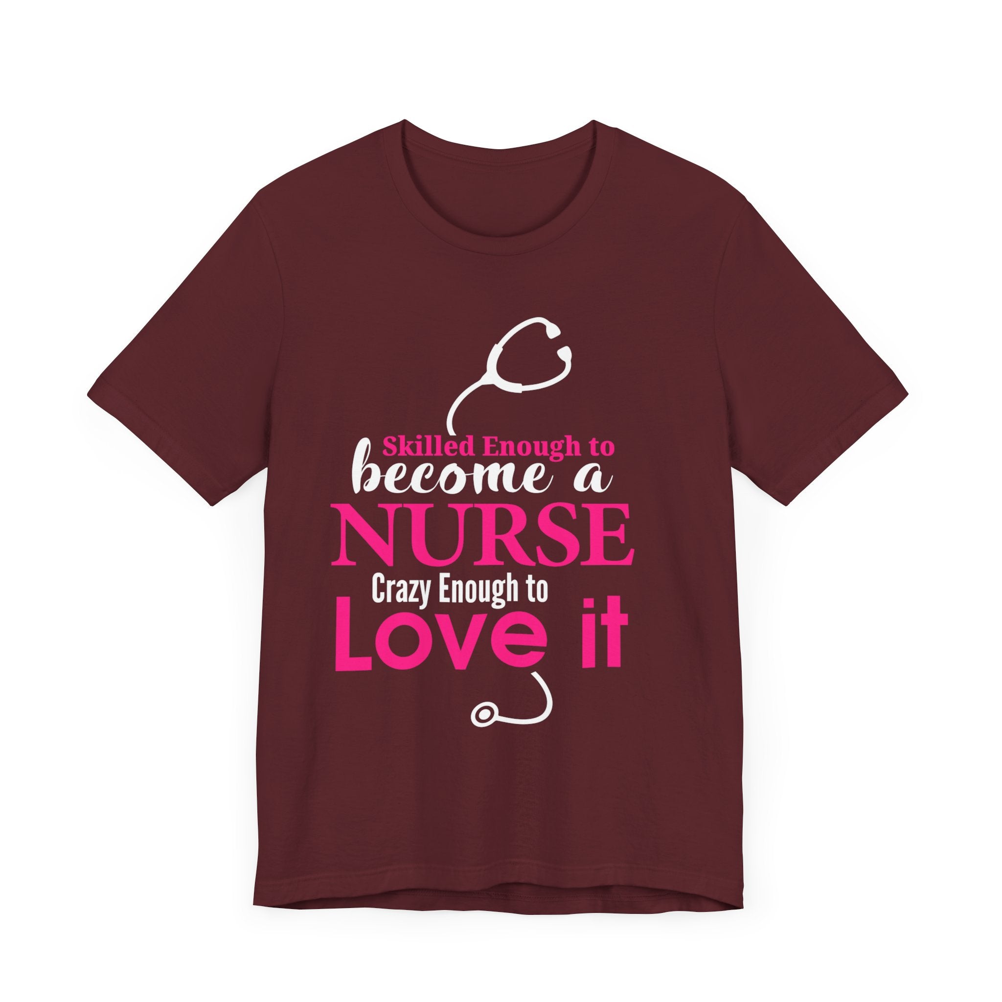 Assez qualifié pour devenir infirmière Unisex Tee 