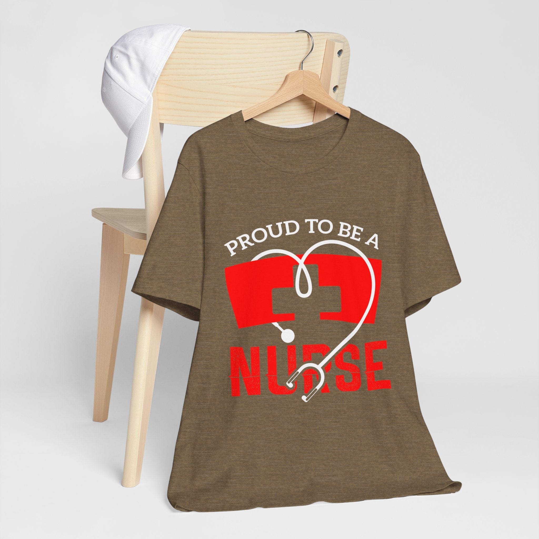 Fier d’être un tee-shirt unisexe infirmière 