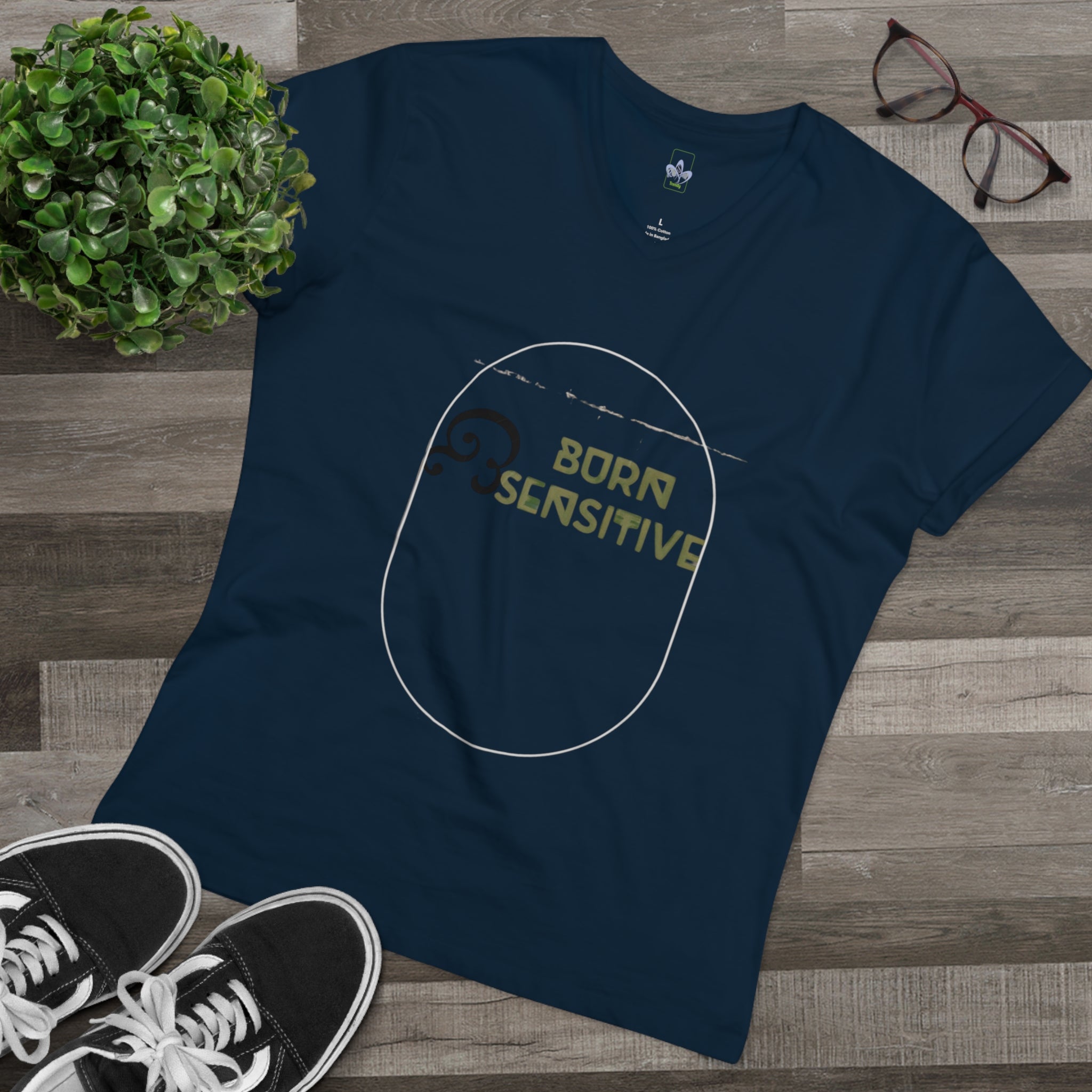 Men’s Presenter V-neck