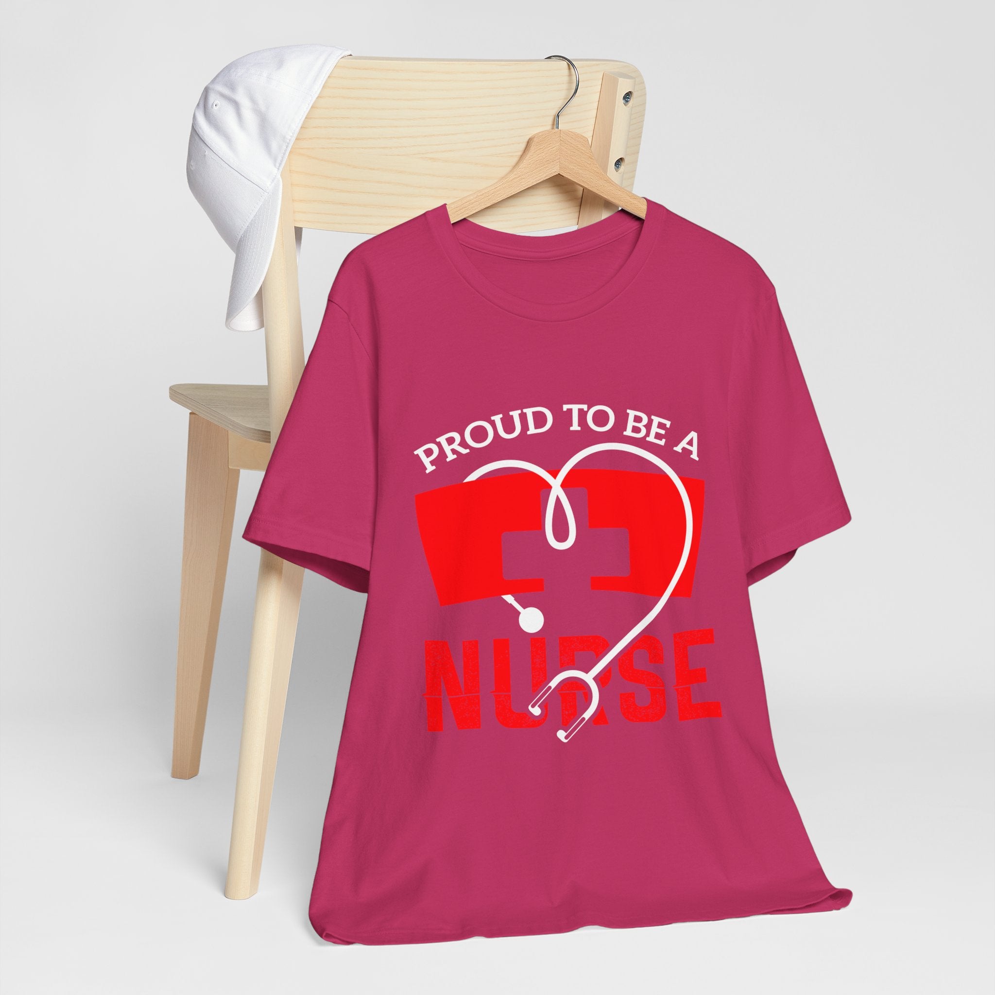 Fier d’être un tee-shirt unisexe infirmière 