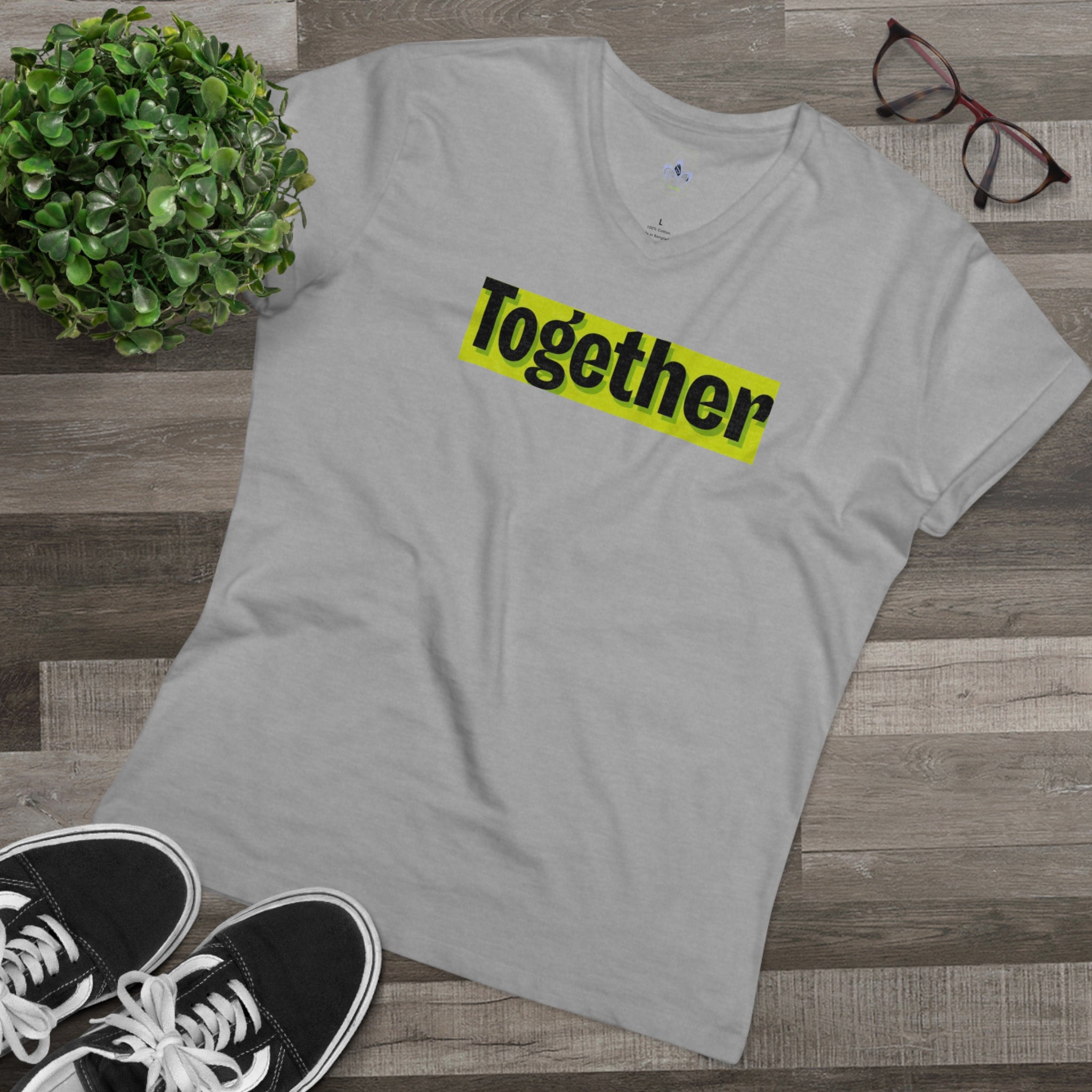Men’s Presenter V-neck