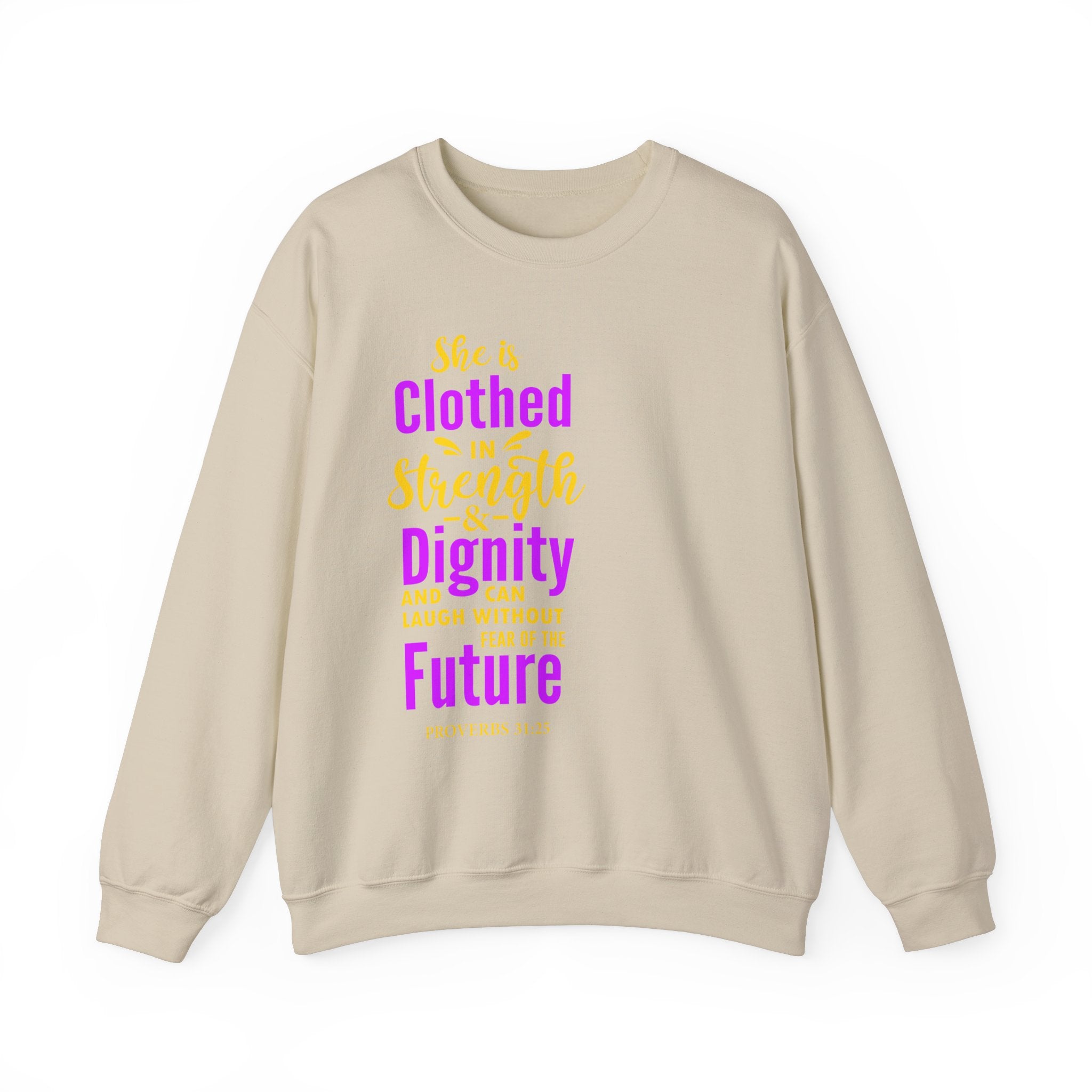 Elle est vêtue de sweat-shirt unisexe de force 