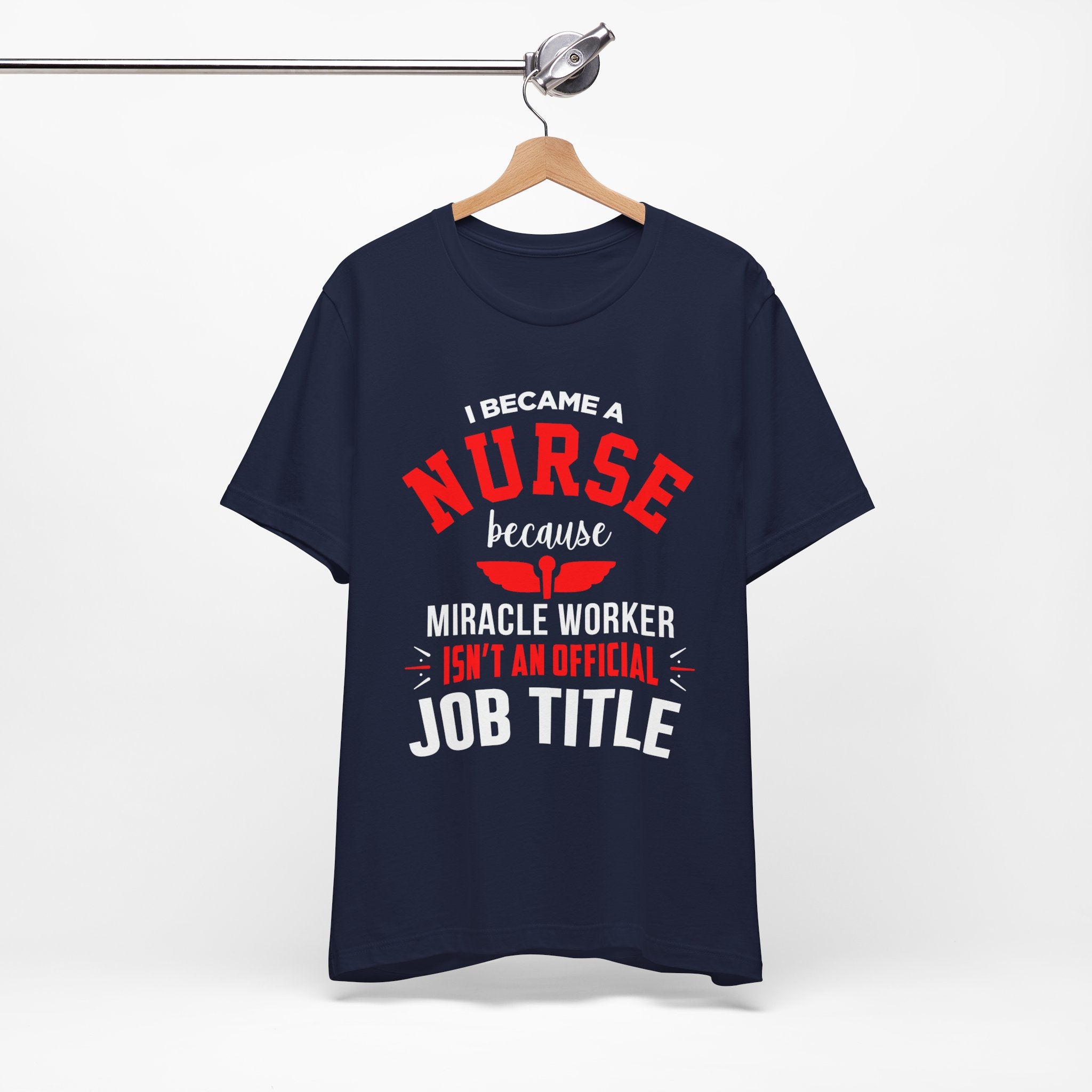 Je suis devenu un tee-shirt unisexe infirmière 