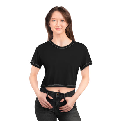 Cropped Tee - Stylish and Trendy Women's Fashion