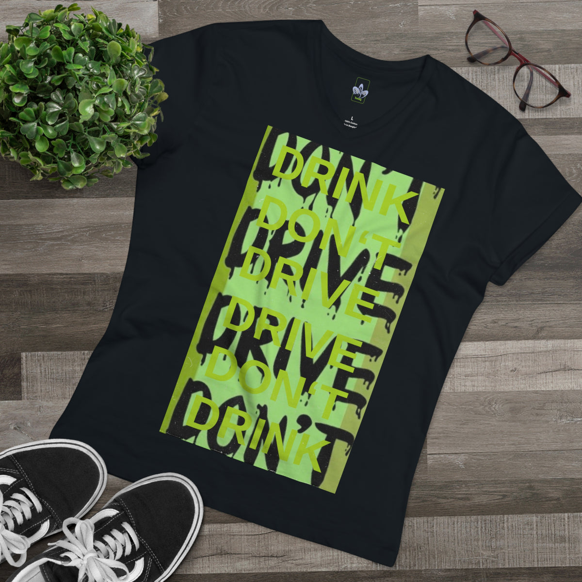 Men’s Presenter V-neck