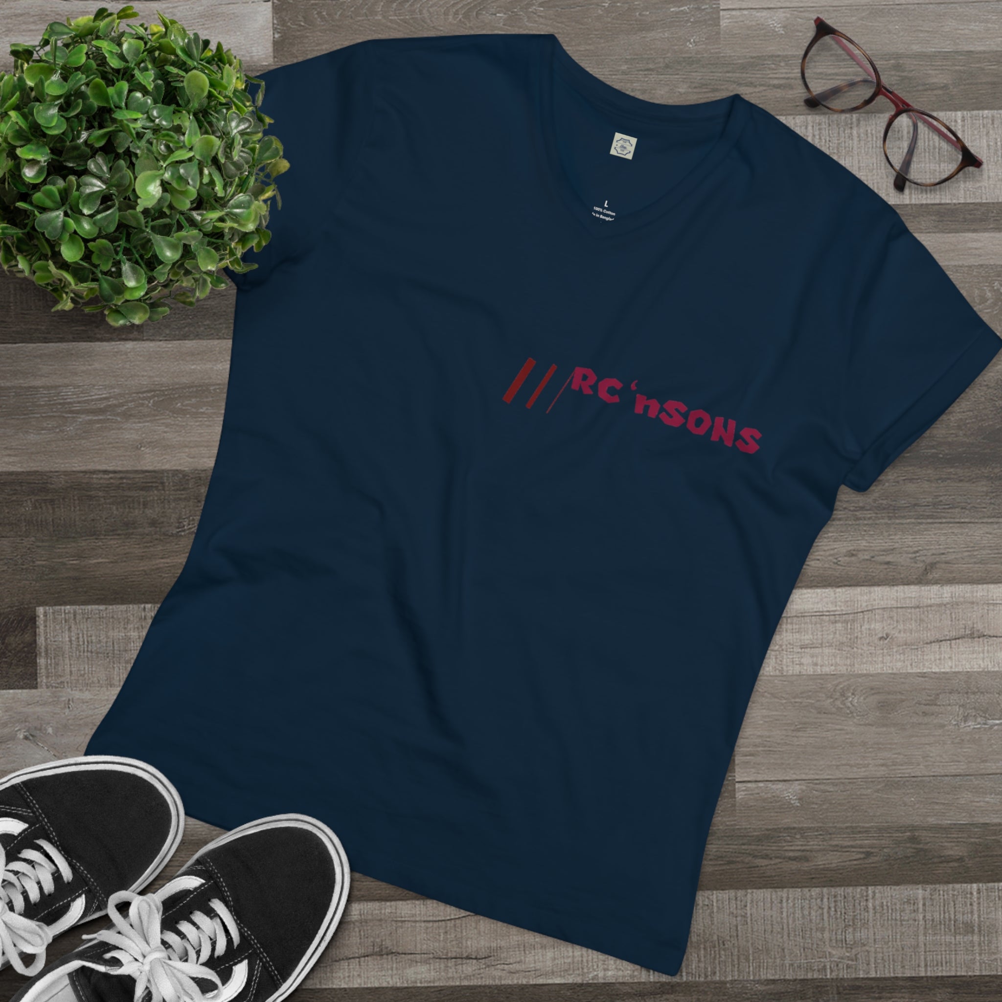 Men’s Presenter V-neck