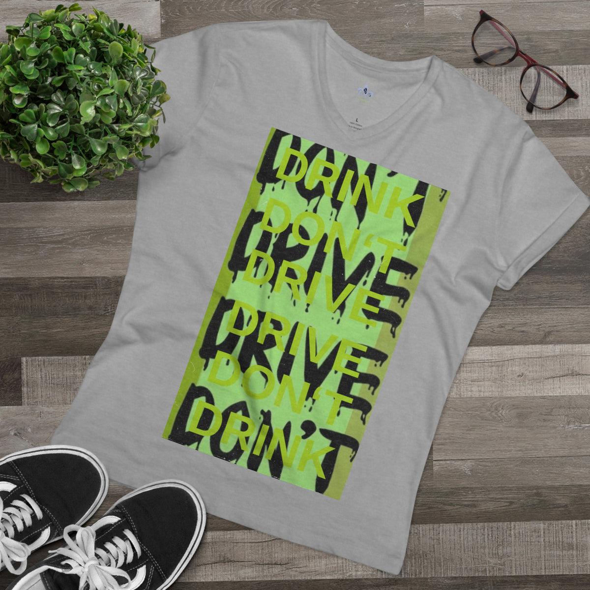 Men’s Presenter V-neck