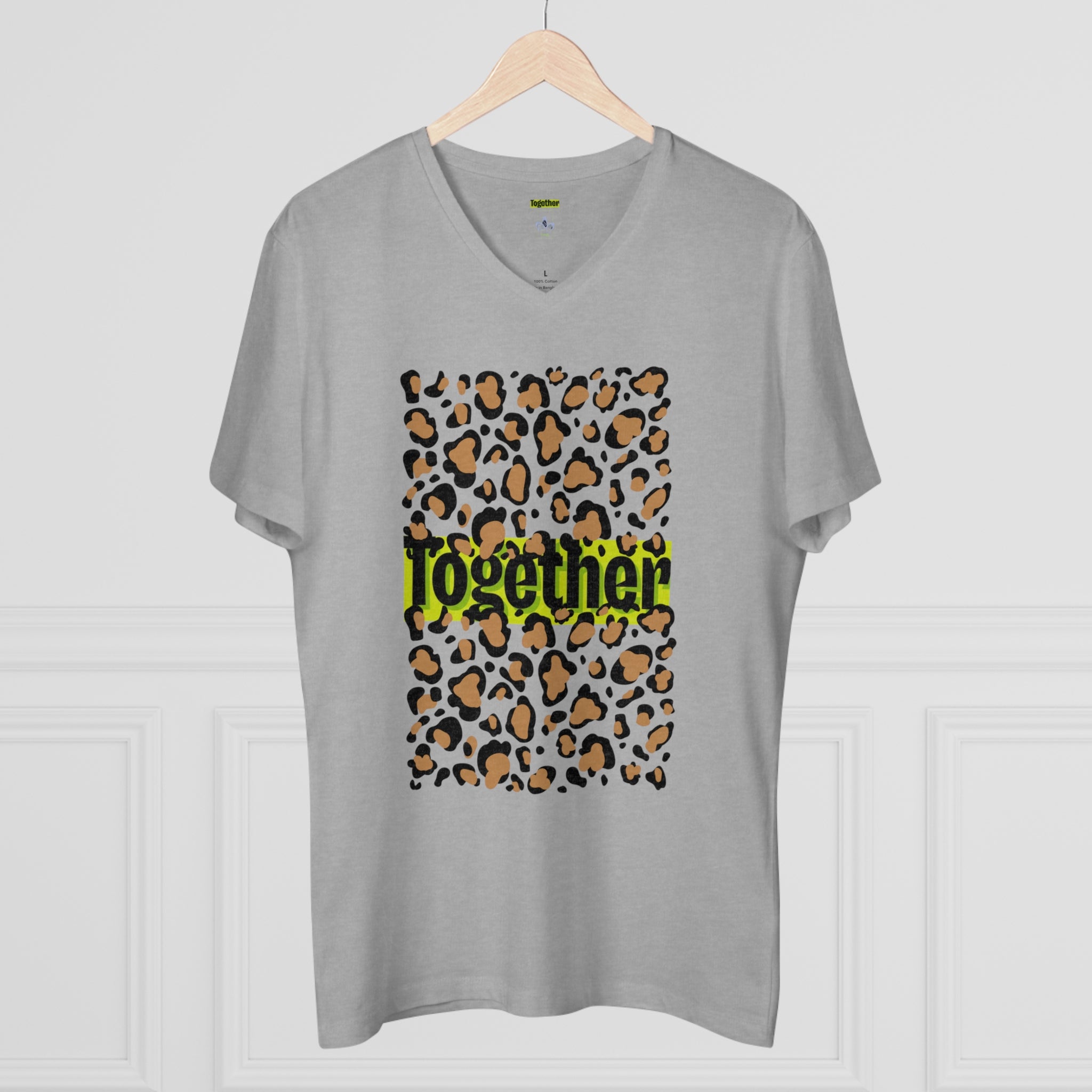 Men’s Presenter V-neck