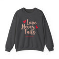 L’amour n’échoue jamais Sweatshirt unisexe 