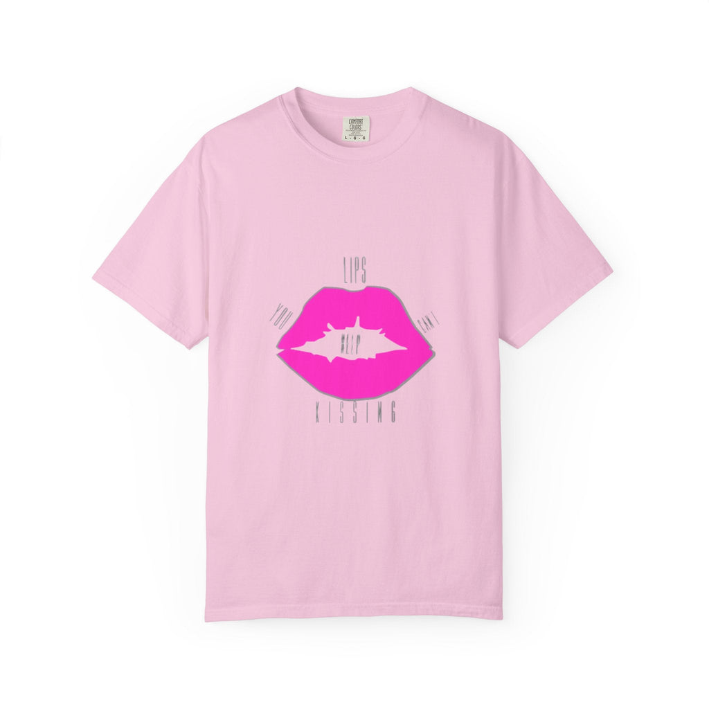 Kiss Mark Graphic Tee, Trendy Unisex T-shirt for Casual Wear, Perfect for Birthdays, Valentine’s Day, or Fun Gatherings, Statement Shirt Printify