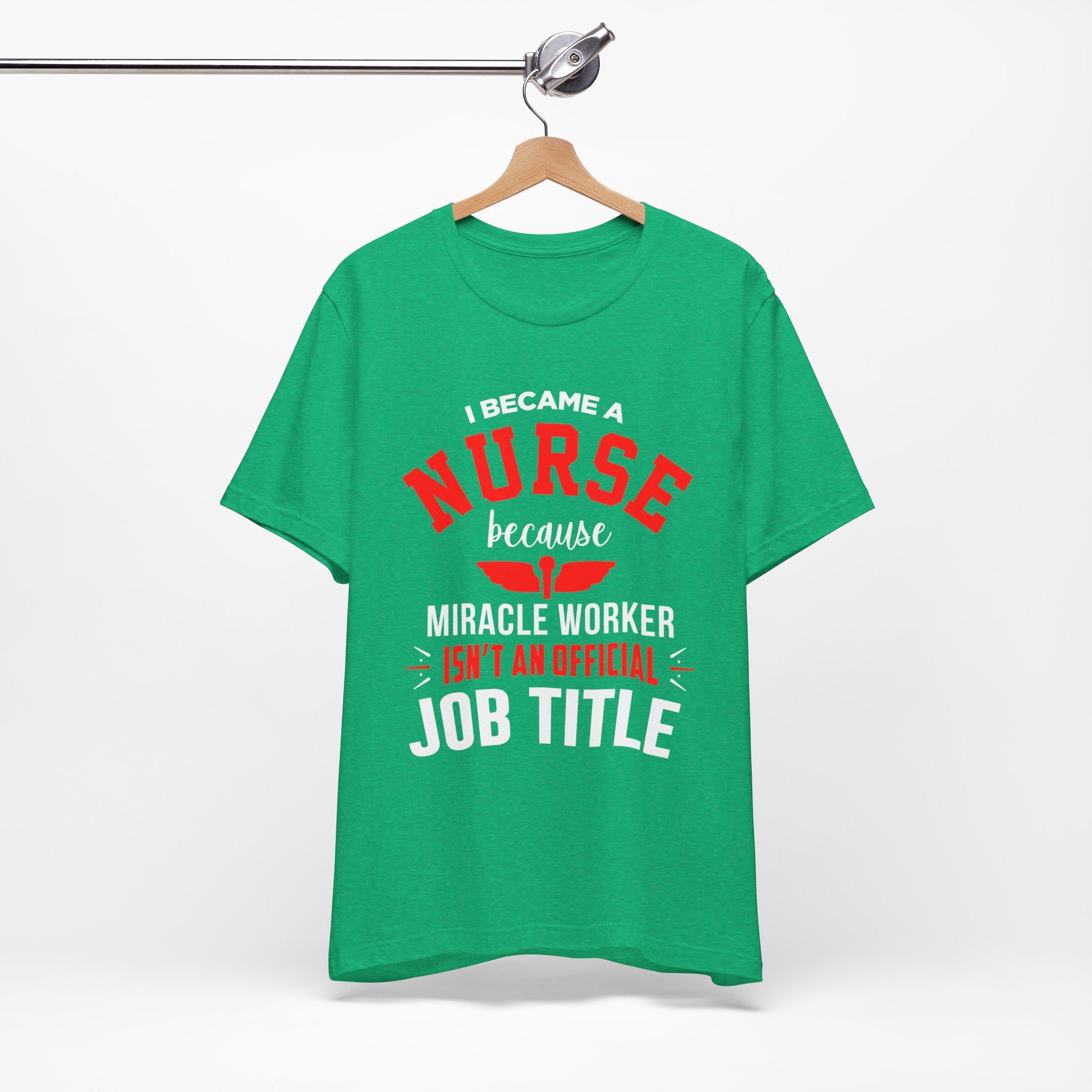 Je suis devenu un tee-shirt unisexe infirmière 