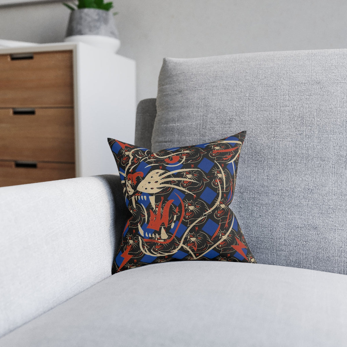 Crown Pillow - Square Pillow Printify