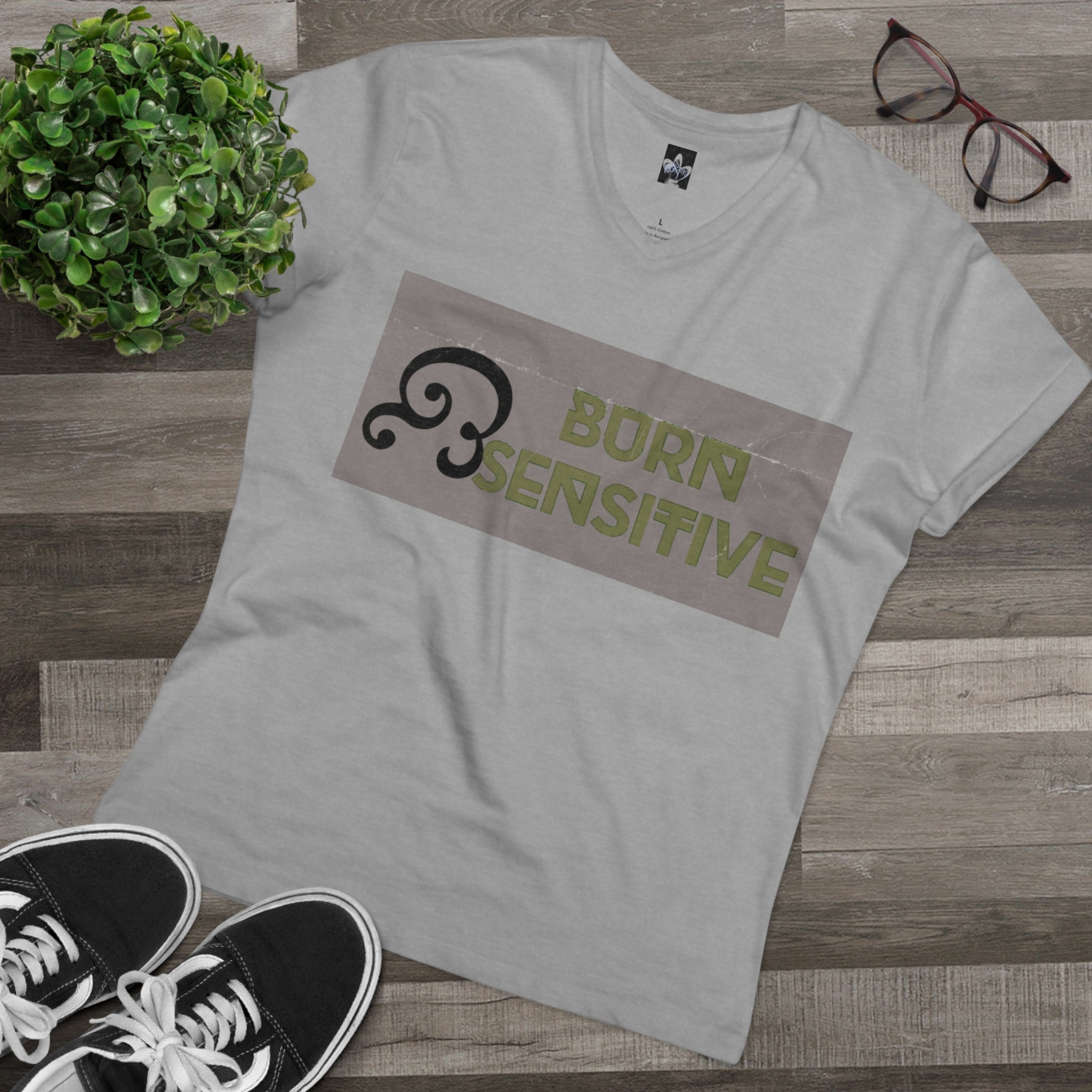 Men’s Presenter V-neck