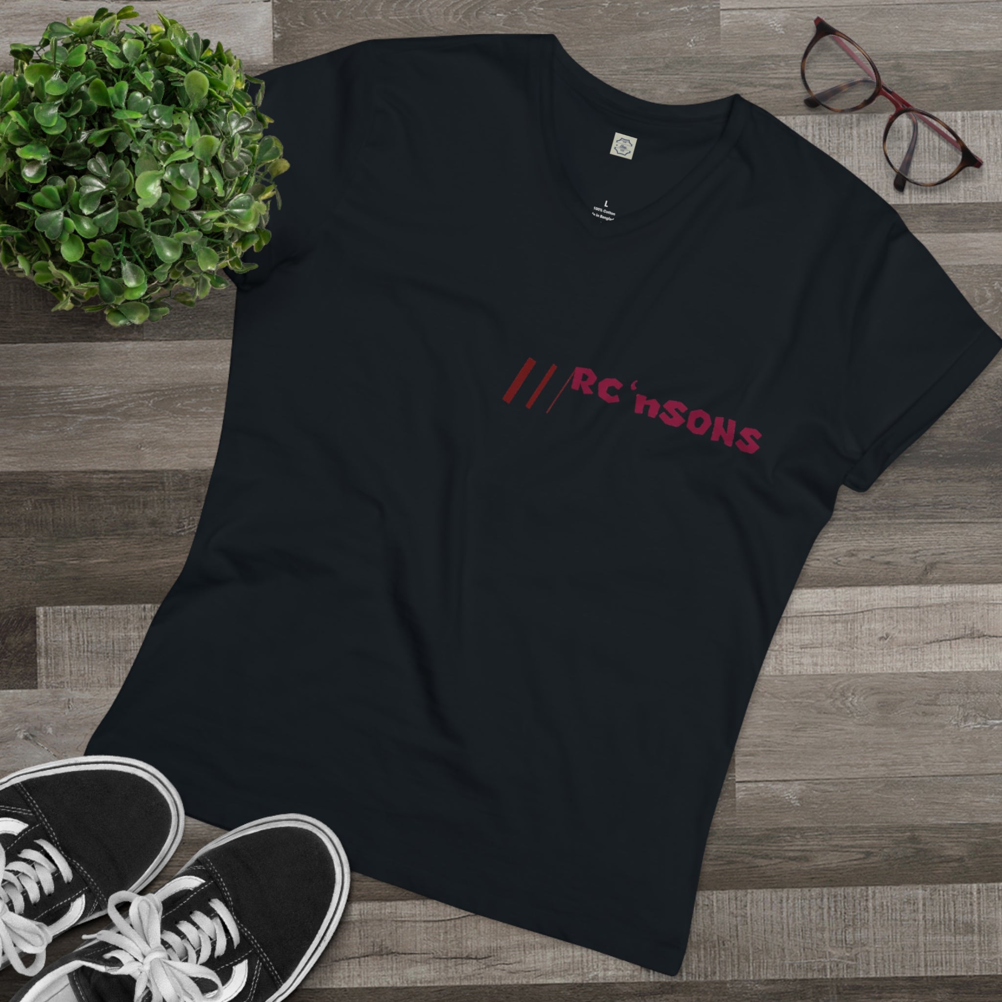 Men’s Presenter V-neck