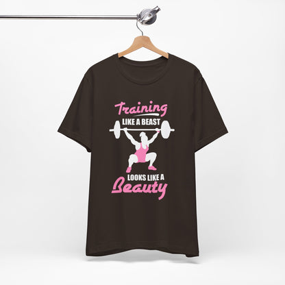 S’entraîner comme une bête ressemble à un tee-shirt unisexe de beauté 