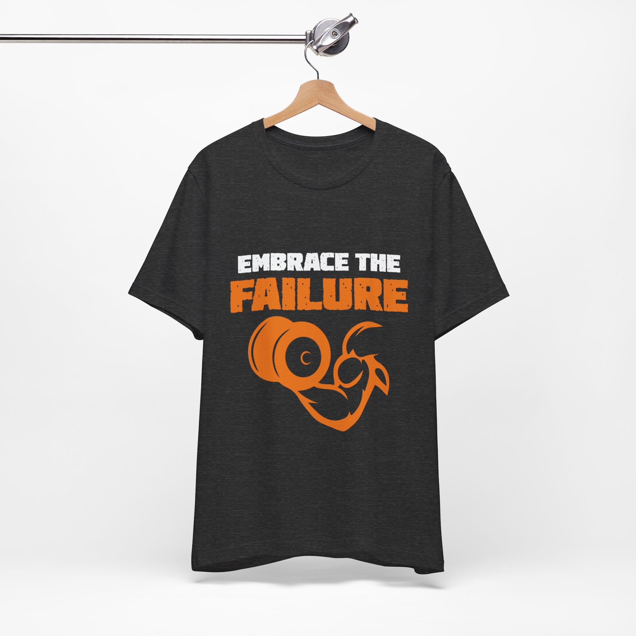 Embrassez le tee-shirt unisexe d’échec 