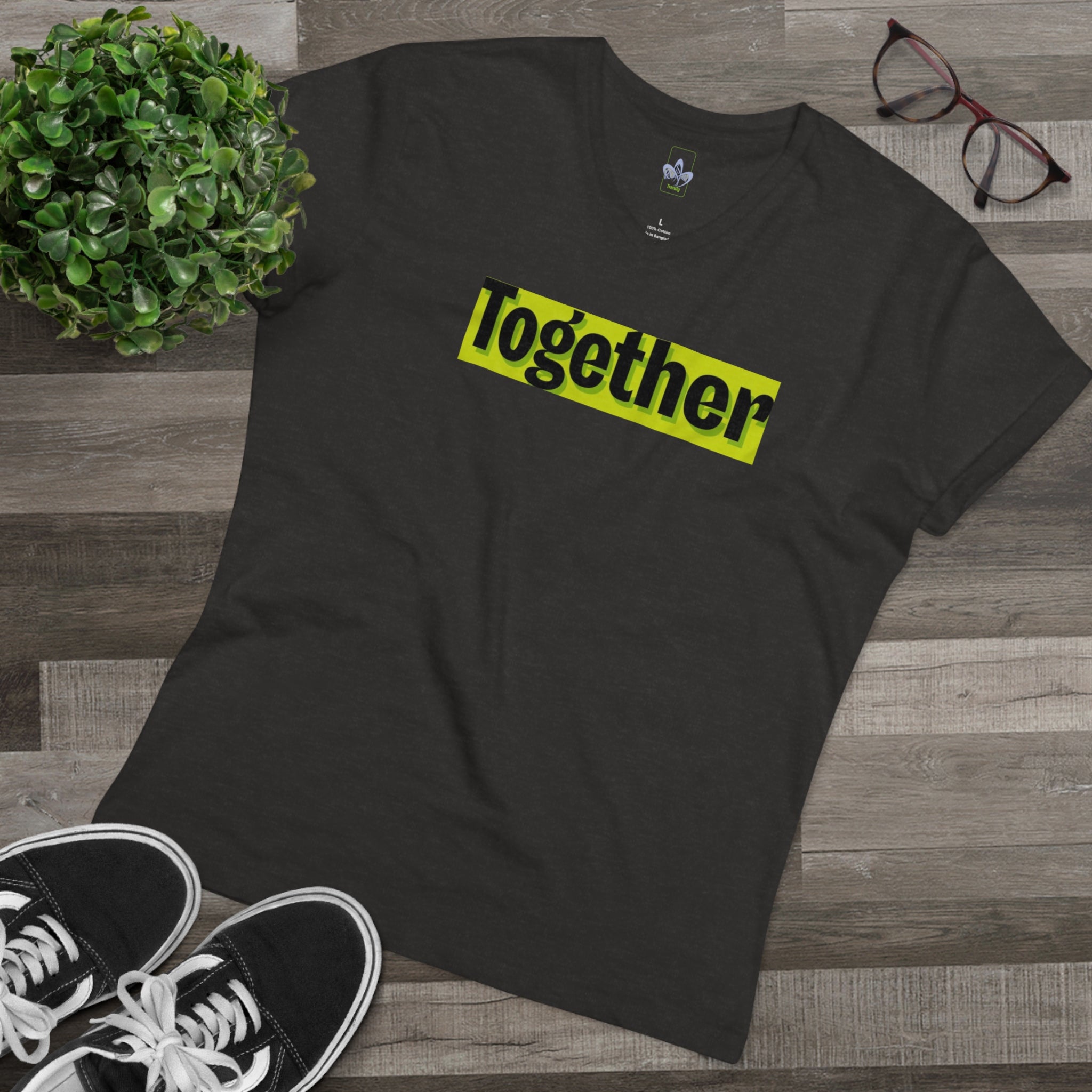 Men’s Presenter V-neck