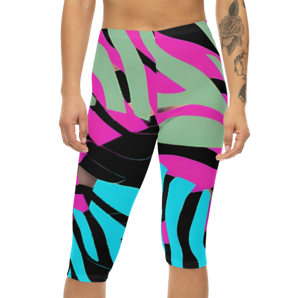 Women’s Capri Leggings (AOP)