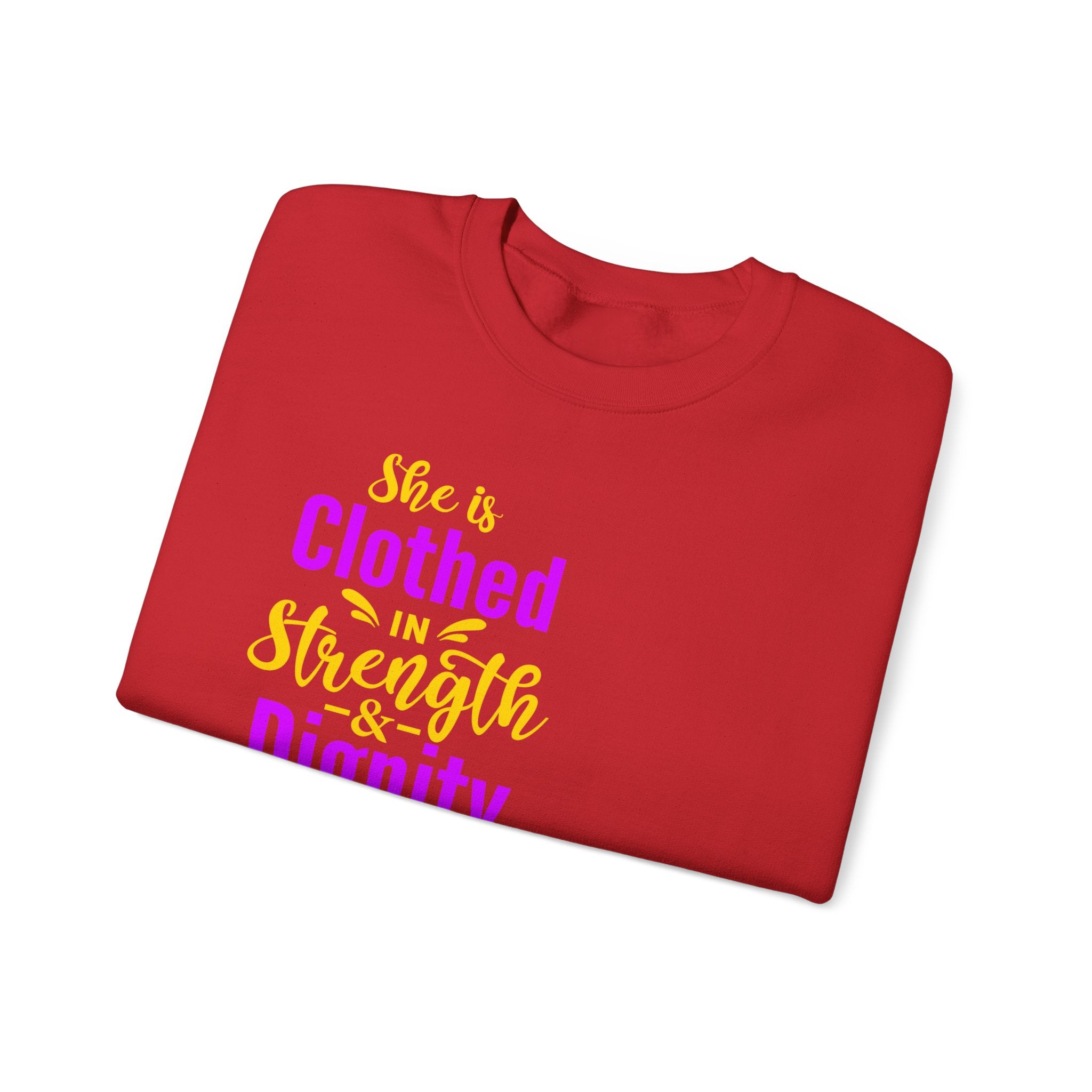 Elle est vêtue de sweat-shirt unisexe de force 