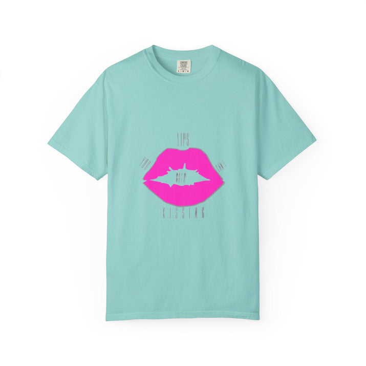 Kiss Mark Graphic Tee, Trendy Unisex T-shirt for Casual Wear, Perfect for Birthdays, Valentine’s Day, or Fun Gatherings, Statement Shirt Printify