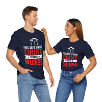 Sentez-vous en sécurité la nuit, buvez un tee-shirt unisexe 