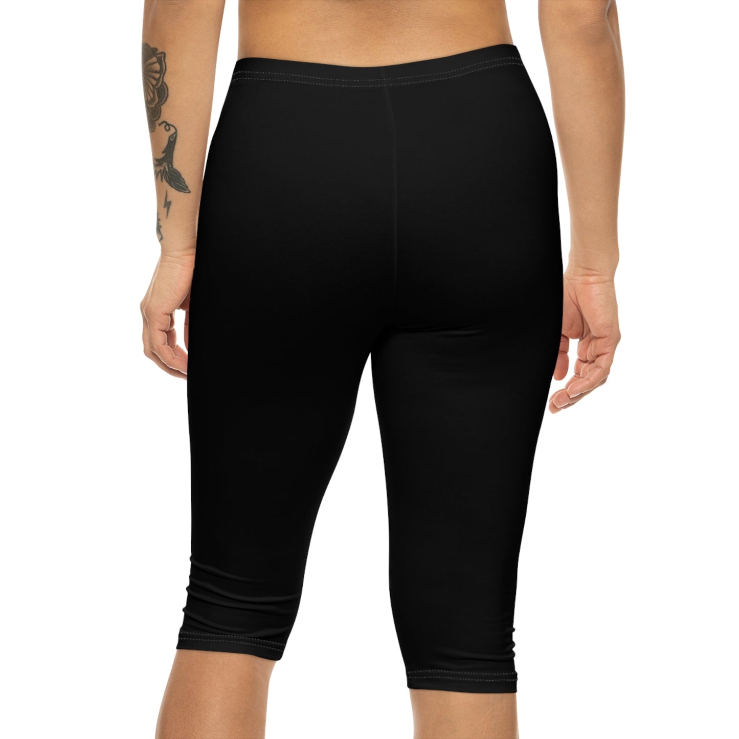 Women’s Capri Leggings with 'PUSHUP' Design - Active Lifestyles & Fitness Enthusiasts Printify