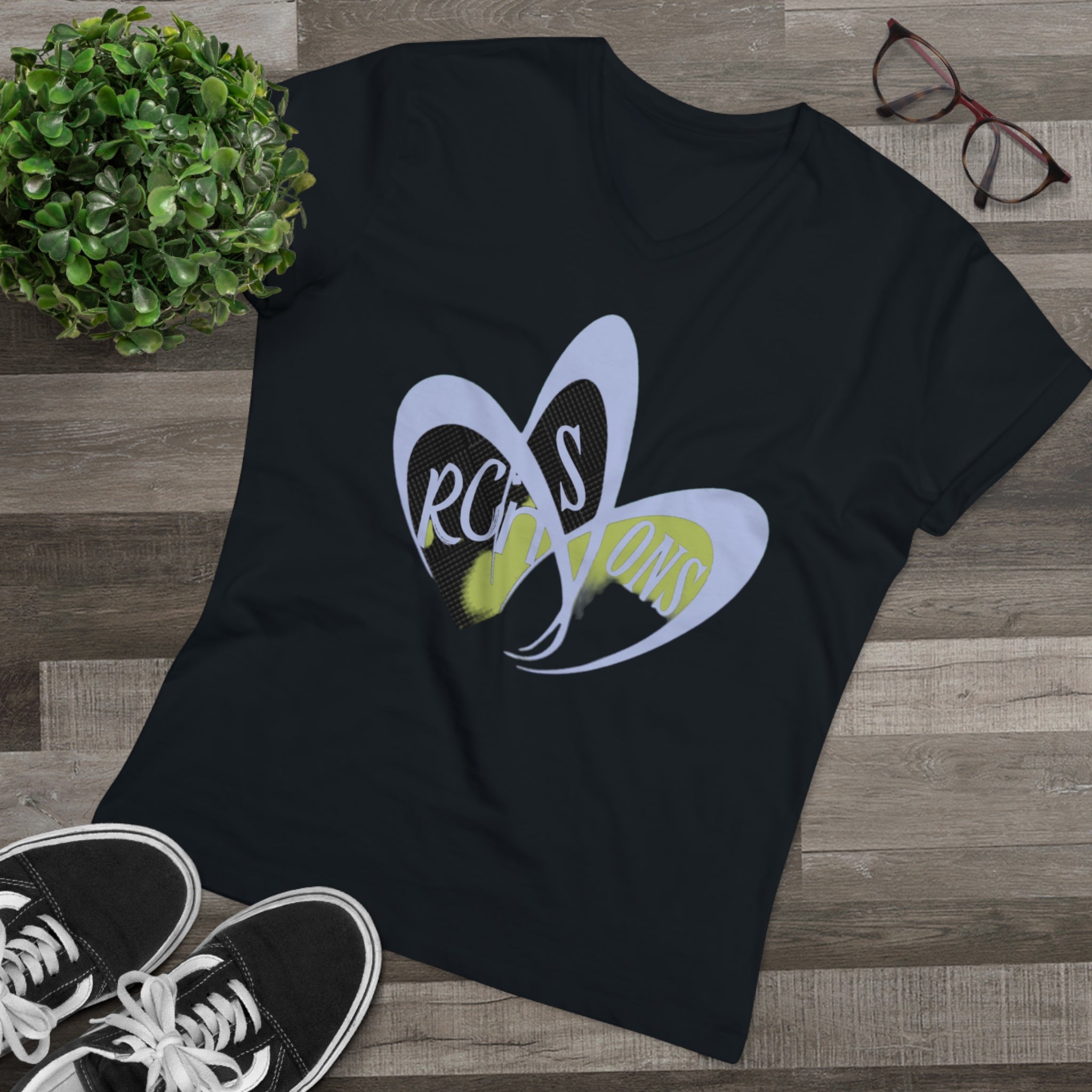 Men’s Presenter V-neck