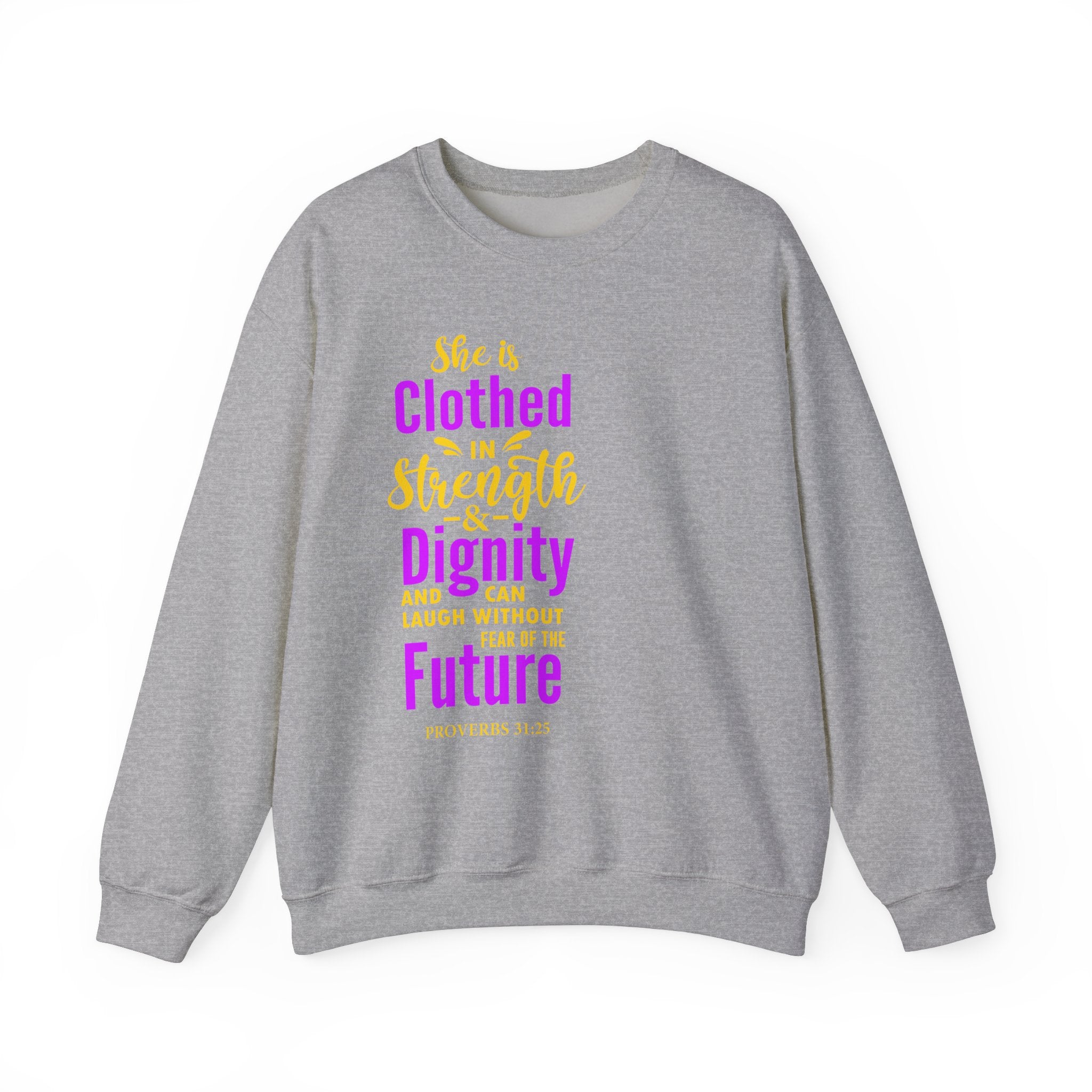 Elle est vêtue de sweat-shirt unisexe de force 