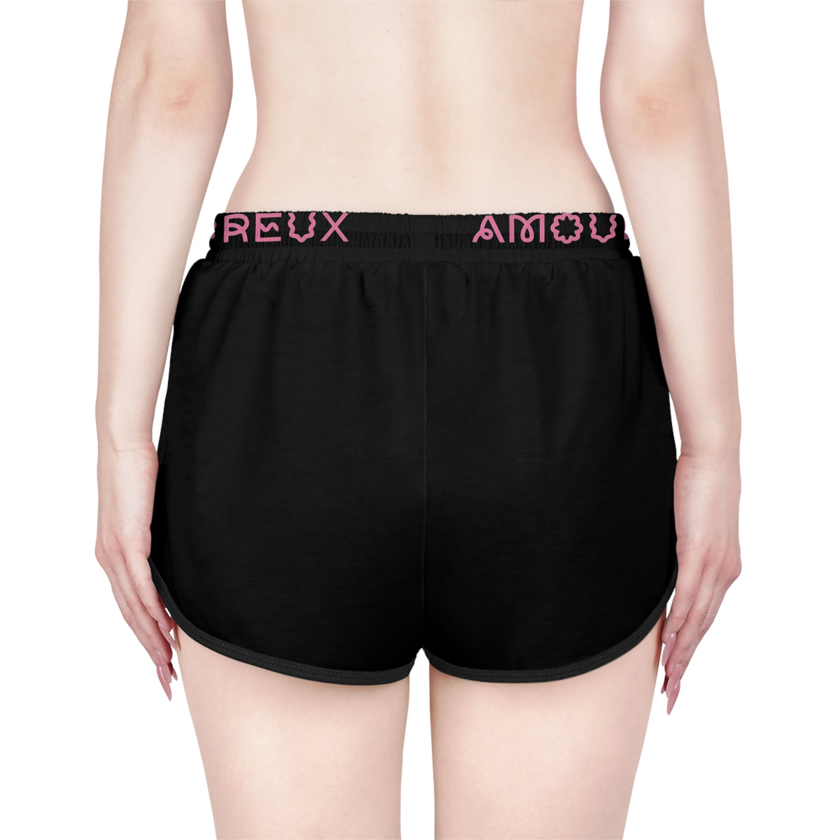 Amourös Relaxed Shorts