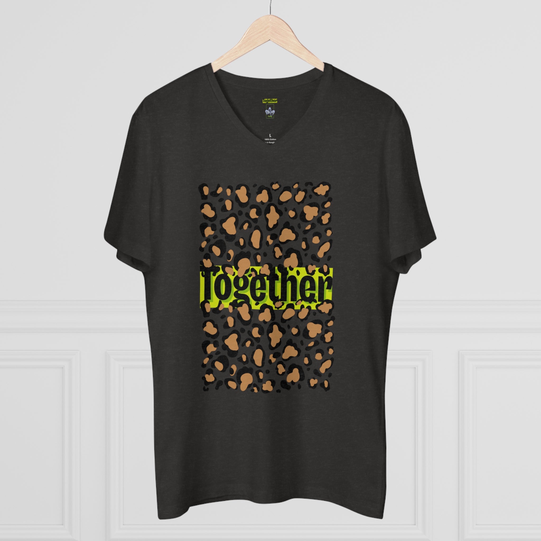 Men’s Presenter V-neck