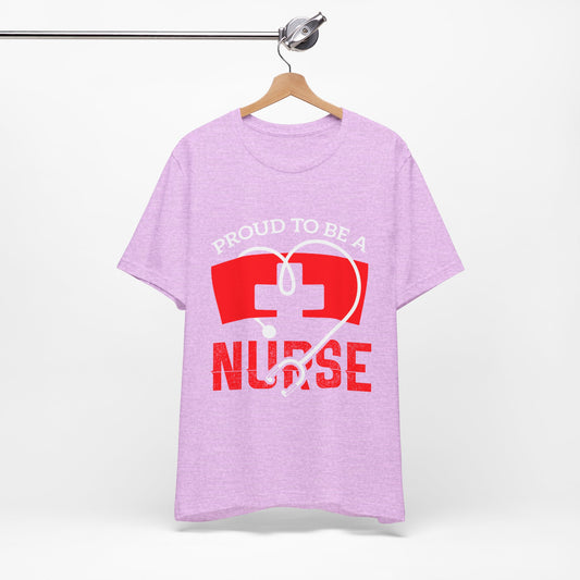 Fier d’être un tee-shirt unisexe infirmière 