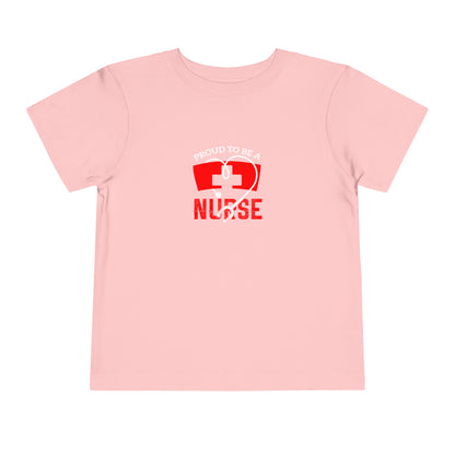 Fier d’être une infirmière T-shirt pour tout-petits 