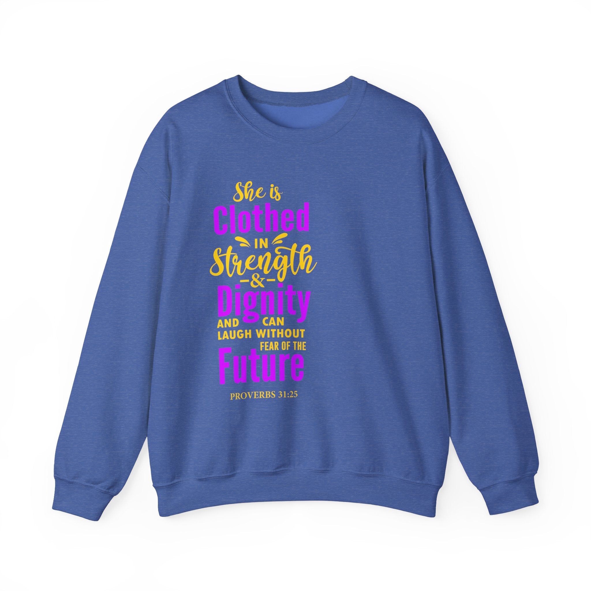 Elle est vêtue de sweat-shirt unisexe de force 