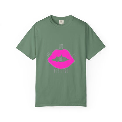 Kiss Mark Graphic Tee, Trendy Unisex T-shirt for Casual Wear, Perfect for Birthdays, Valentine’s Day, or Fun Gatherings, Statement Shirt Printify