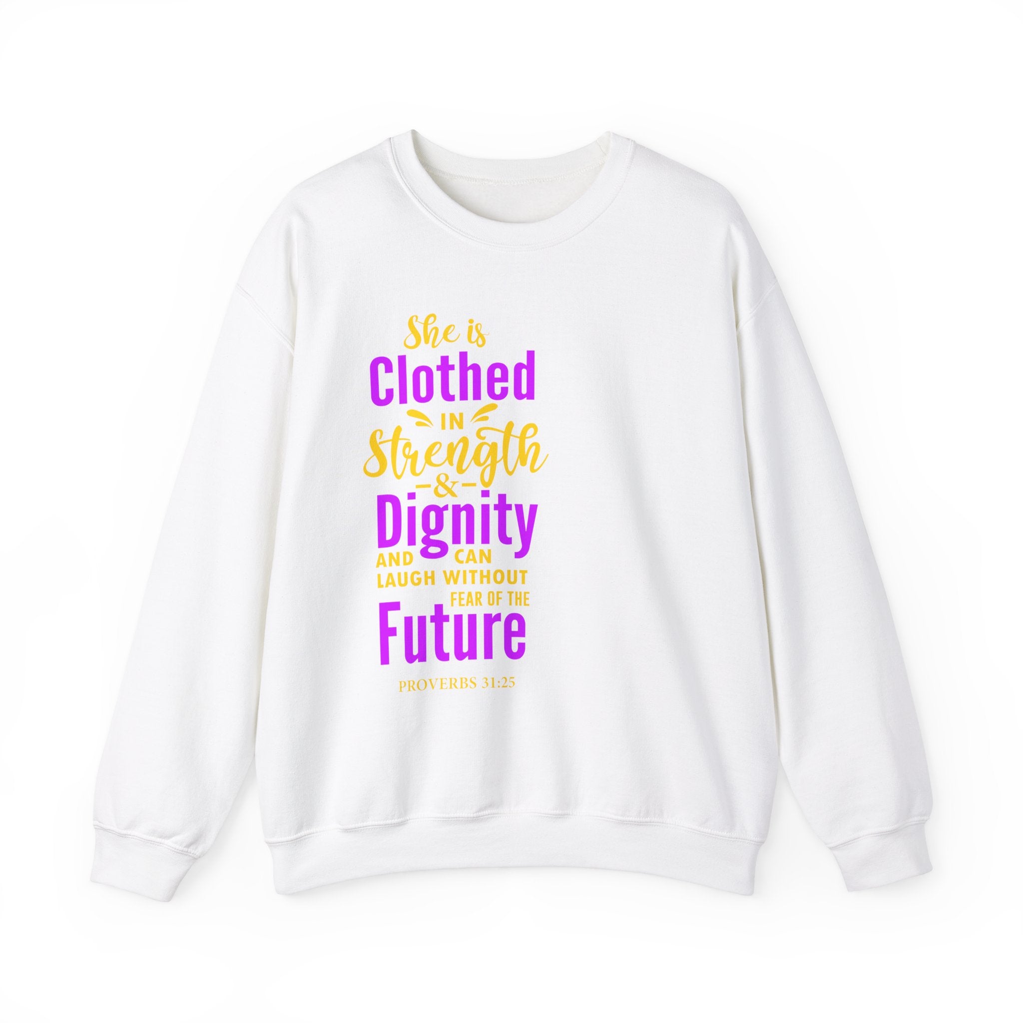 Elle est vêtue de sweat-shirt unisexe de force 