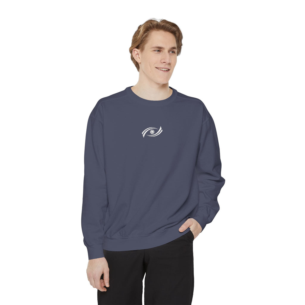 Garment-Dyed Sweatshirt, Cozy Unisex Pullover, Casual Comfortable Sweater, Perfect for Relaxing, Gift Idea for Friends and Family