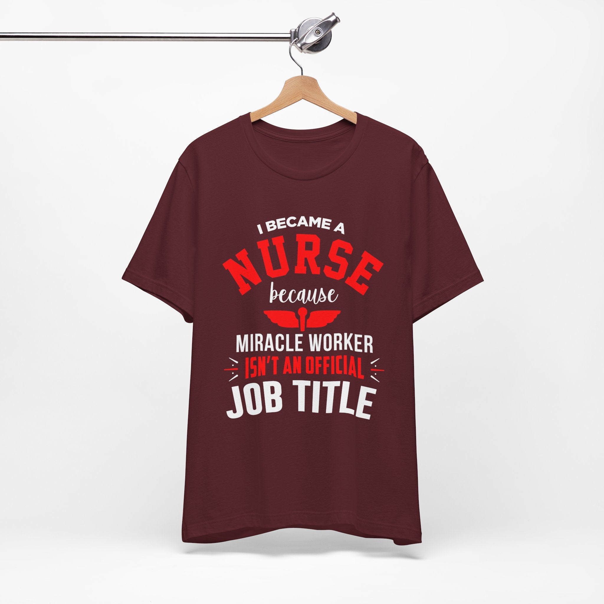 Je suis devenu un tee-shirt unisexe infirmière 