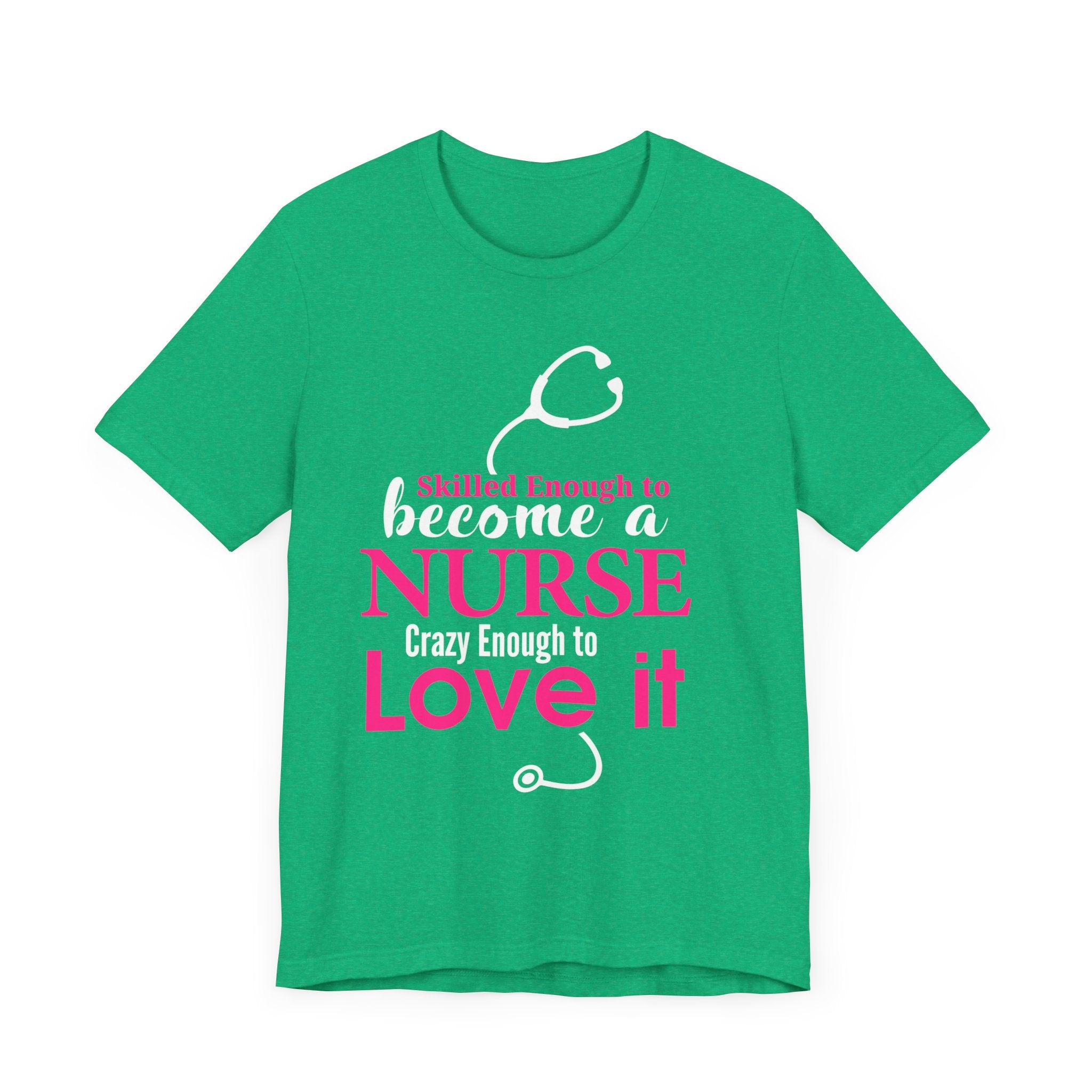 Assez qualifié pour devenir infirmière Unisex Tee 