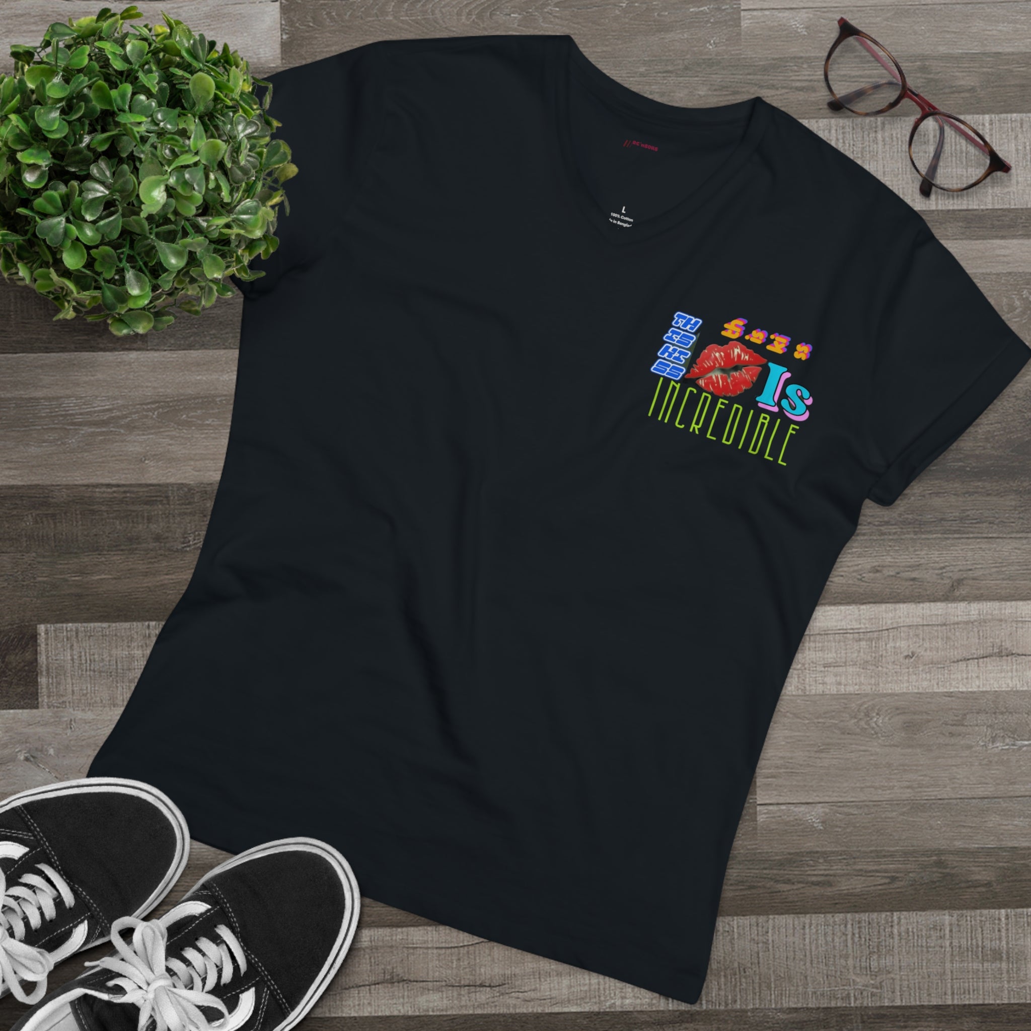 Men’s Presenter V-neck