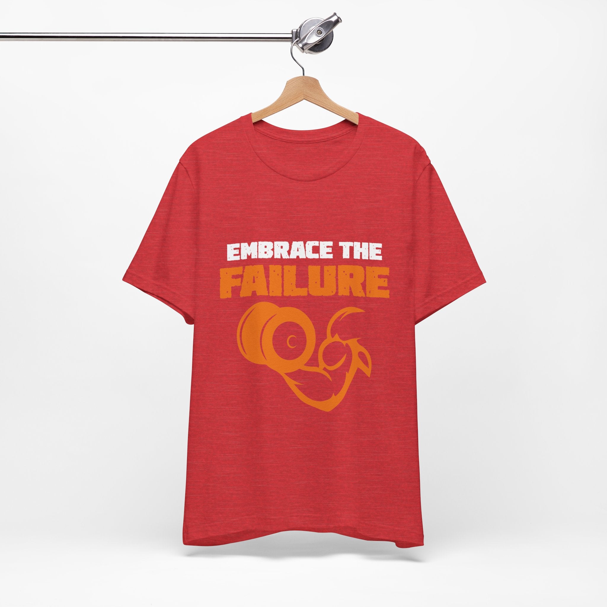 Embrassez le tee-shirt unisexe d’échec 