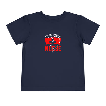 Fier d’être une infirmière T-shirt pour tout-petits 