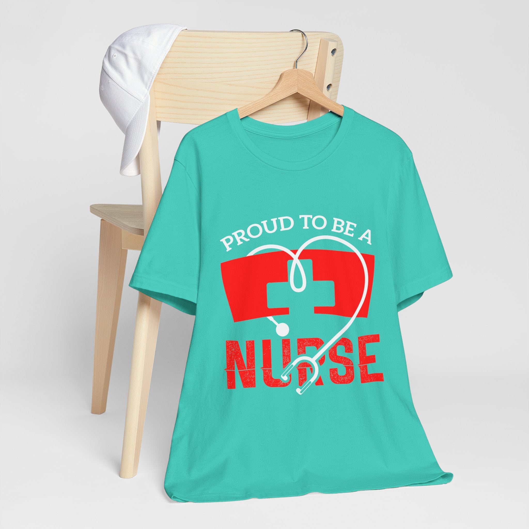 Fier d’être un tee-shirt unisexe infirmière 