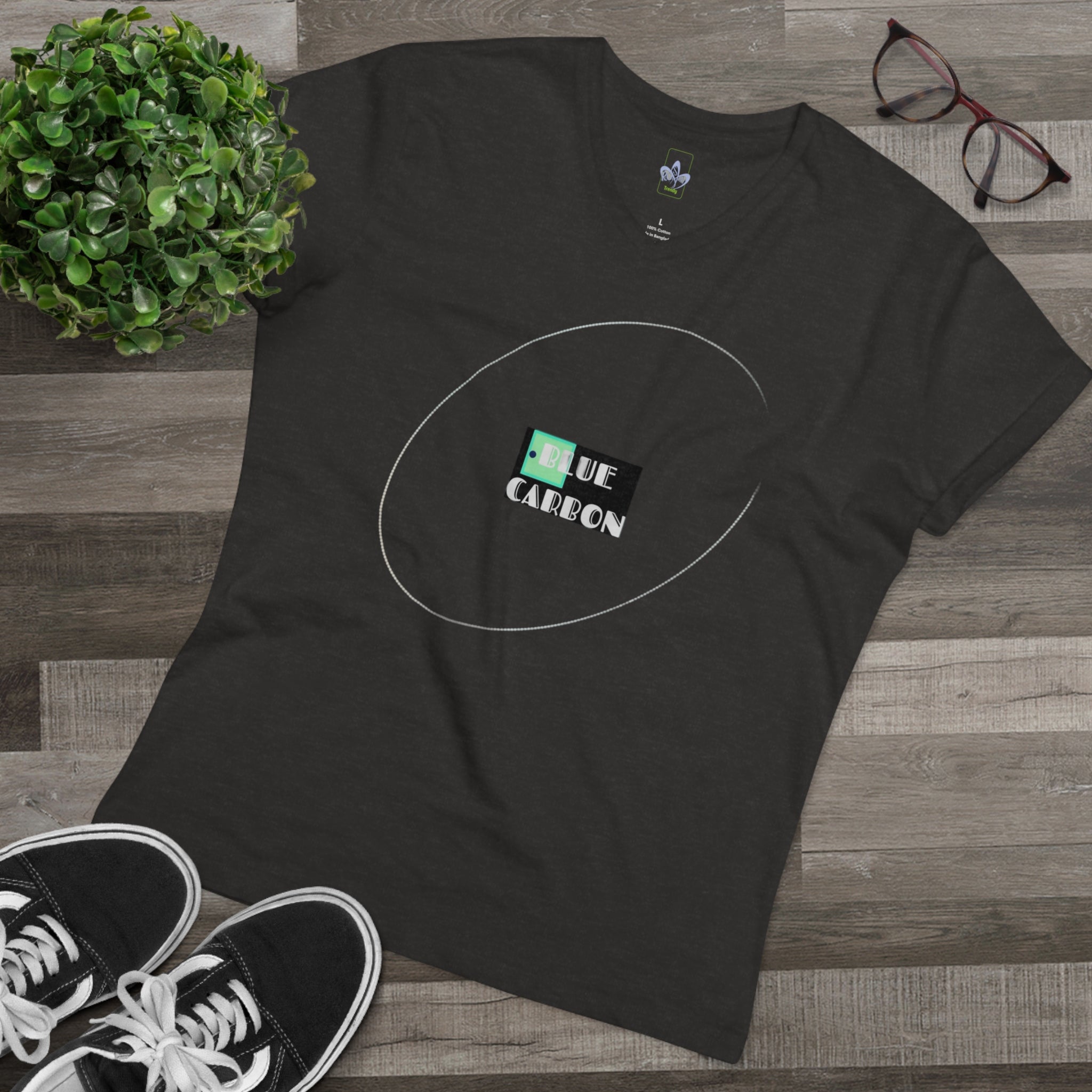 Men’s Presenter V-neck