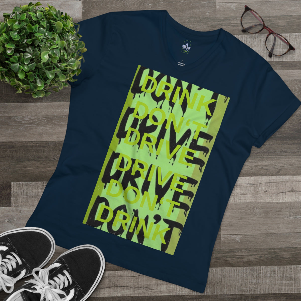 Men’s Presenter V-neck